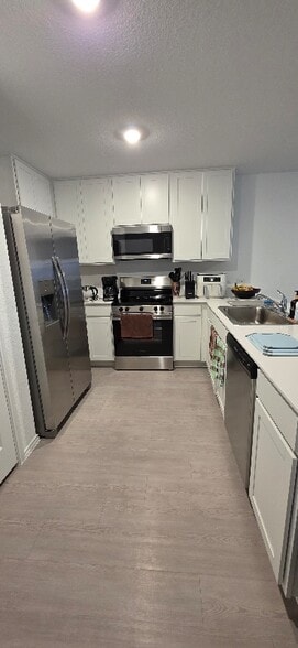 Building Photo - 115 Kings Row Ln