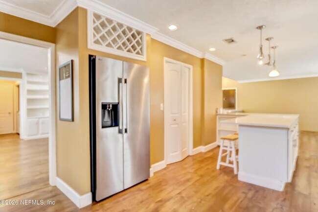 Building Photo - 4328 Savannah Ave