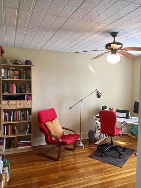 living room - 69 Prospect St