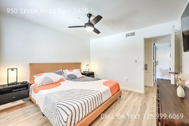 Building Photo - 950 Seven Hills Dr