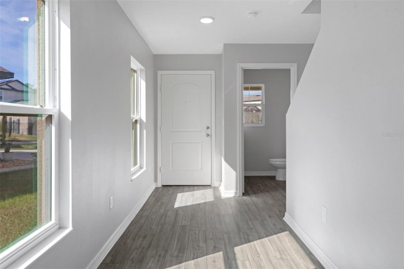 Building Photo - 5242 Fez Ct