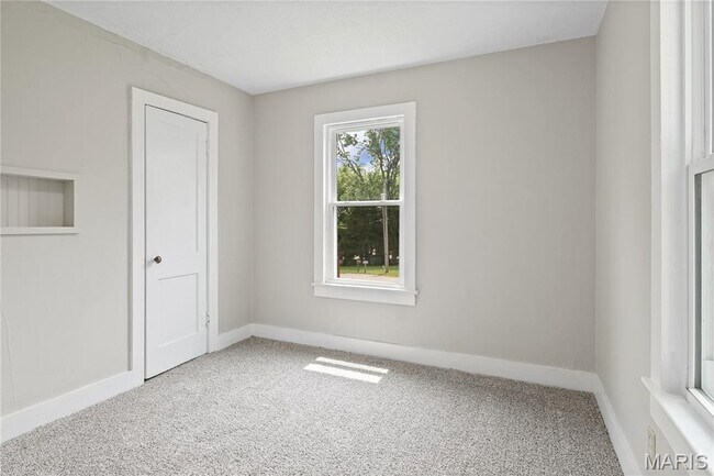Building Photo - 203 O'Connell Dr