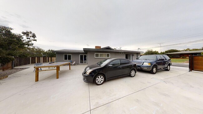 Building Photo - SDSU 3BD House – Walk to Campus, Prime Student Location