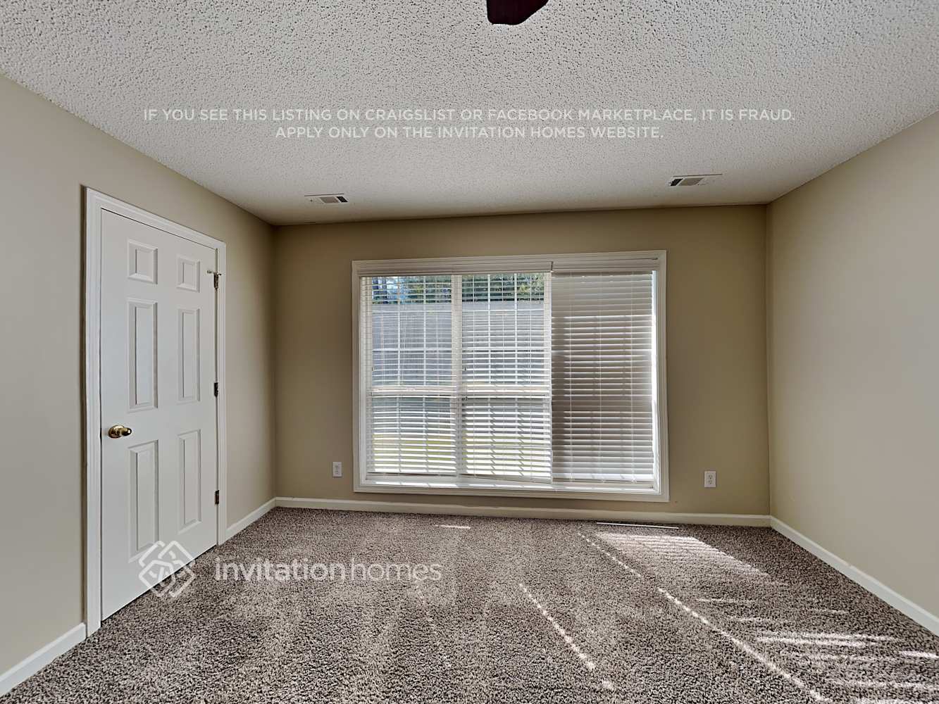 Building Photo - 401 Stuarts Ln