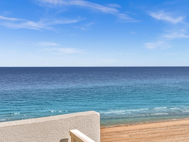 Building Photo - 4505 S Ocean Blvd