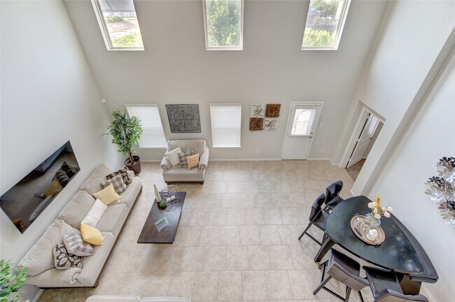 Building Photo - 29326 Dunns Creek Ct