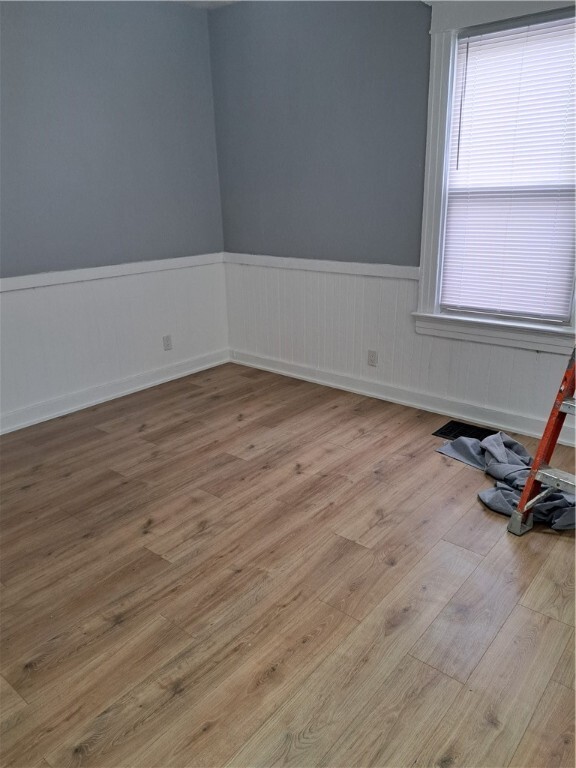 Building Photo - 72 Saratoga Ave