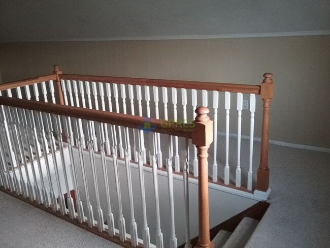 Building Photo - House for rent in the heart of Oakmont