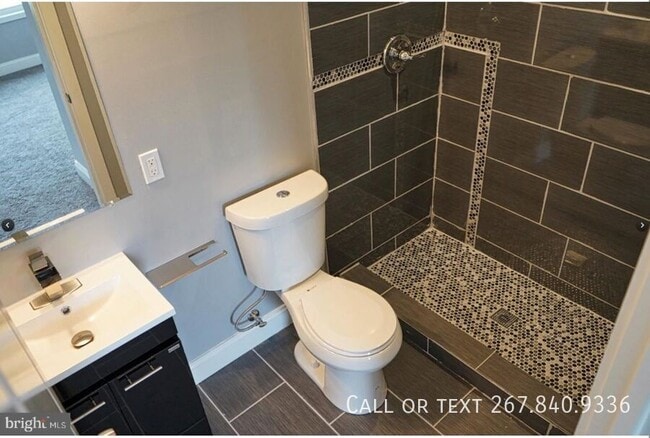 Building Photo - 3722 Woodhaven Ave