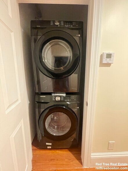 Building Photo - 1616 Beacon St