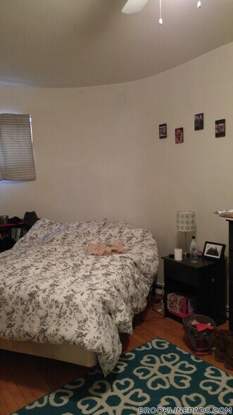 Building Photo - 208 Winthrop Rd