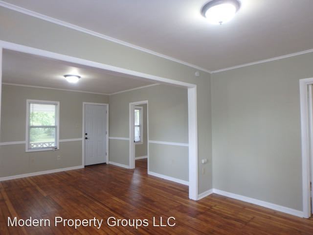 Building Photo - 2 br, 1 bath House - 111 E. Forest Ave