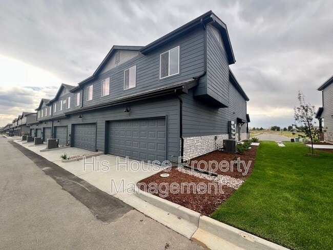Building Photo - 6939 4th St Rd