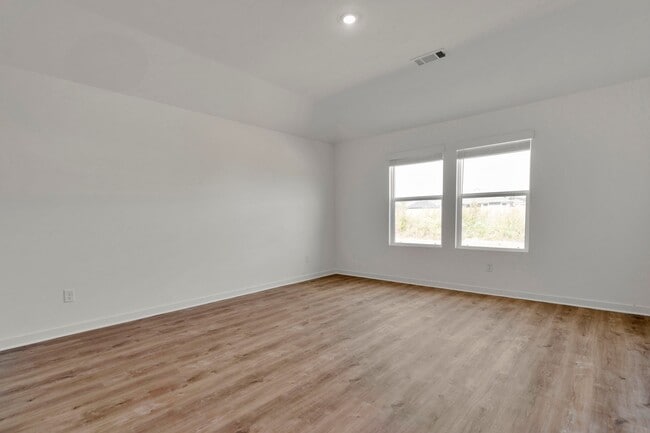 Building Photo - Brand-New 4 Bedroom Home in Prairie Grove!...
