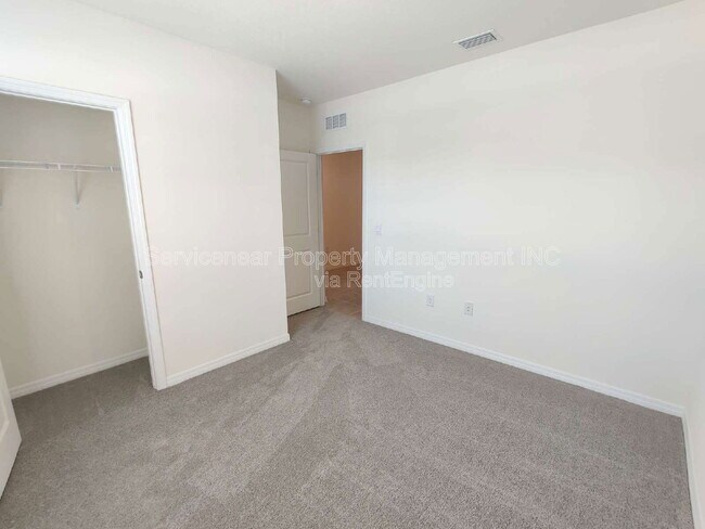 Building Photo - 32618 Canyonlands Dr