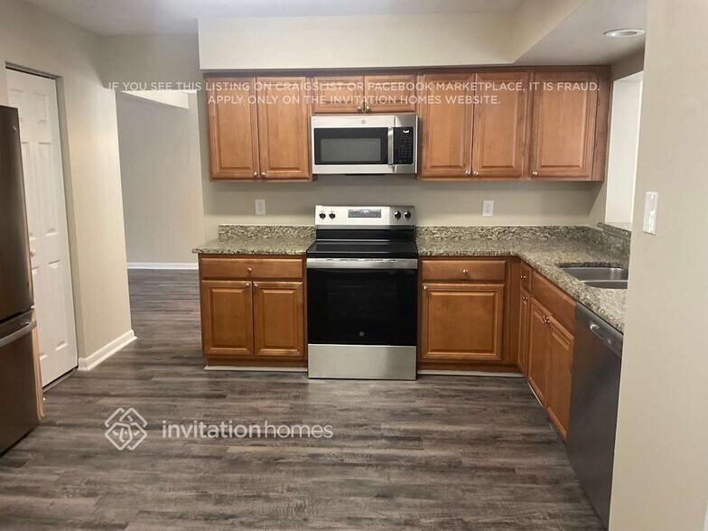 Building Photo - 7009 Summerbridge Dr