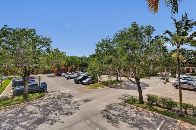 Building Photo - 808 SW 147th Ave