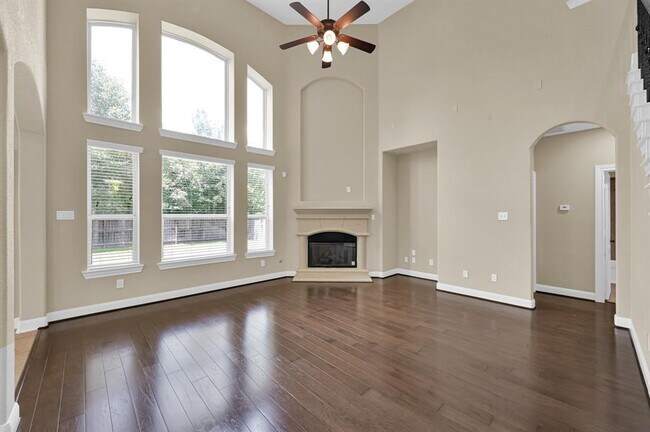 Building Photo - 106 N Pinto Point Cir