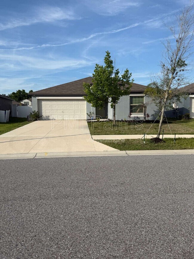 Building Photo - 10332 Alder Green Dr