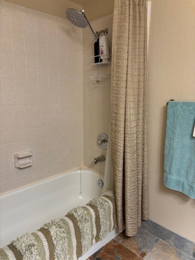 Building Photo - Welcome to this stunning 2-bedroom, 2-bathroom home, in Leisure World a 45+ Active Adult Resort C...