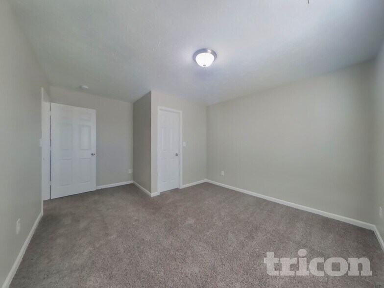 Building Photo - 7507 Brattle Dr