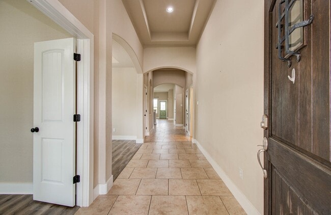 Building Photo - 11702 Eagle Ridge Dr