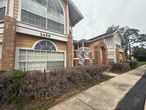 Building Photo - 2459 Sweetwater Club Cir