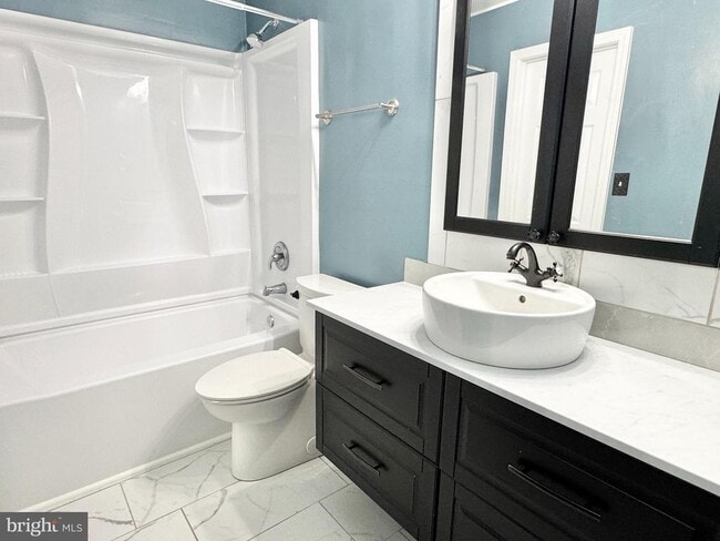 Building Photo - 12298 Granada Way