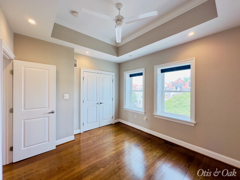 Building Photo - 3542 13th St NW