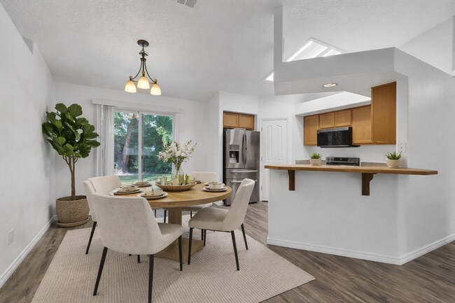 Building Photo - Single Family Home for Rent!