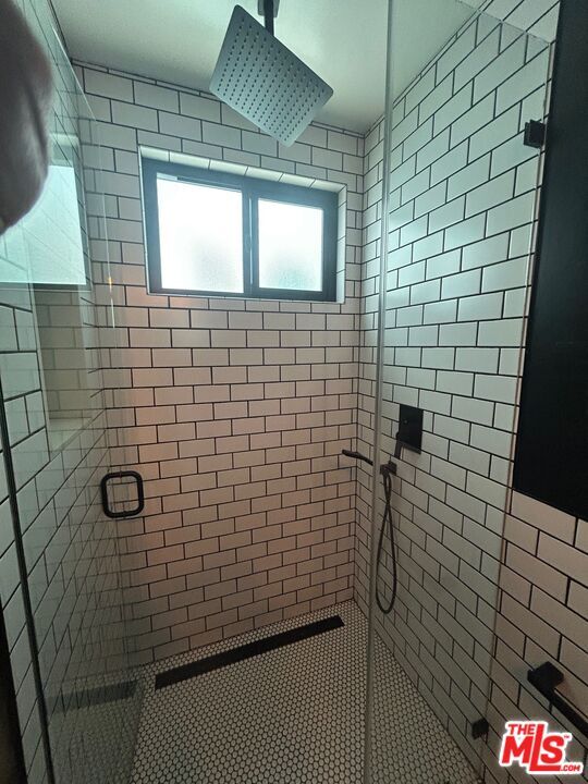 Building Photo - 2000 Pacific Ave