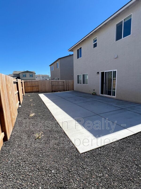 Building Photo - 8923 Wolf Moon Dr