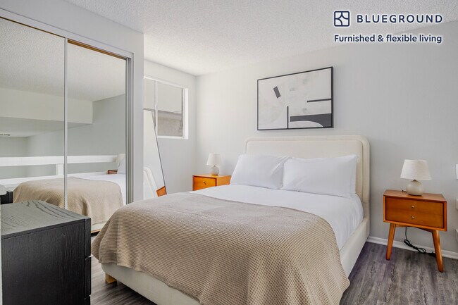 Building Photo - 641 Gayley Ave