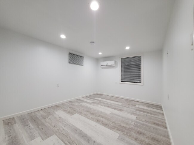 2nd bedroom - 7 Bancroft St