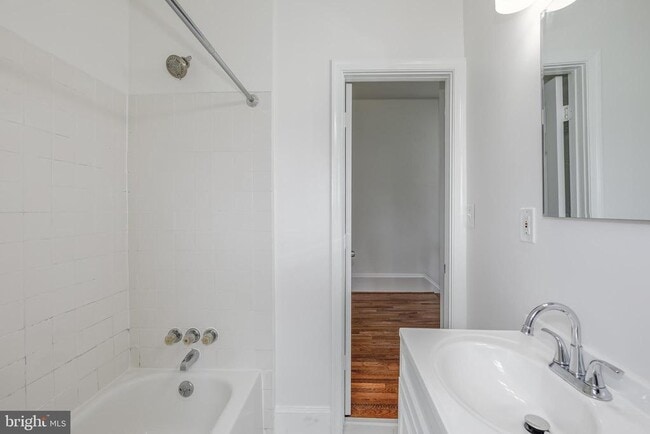 Building Photo - 3002 13th St NW
