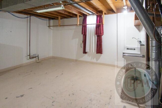 Building Photo - 12175 Pedersen Dr