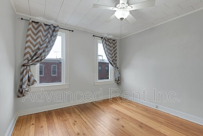Building Photo - 415 S Robinson St