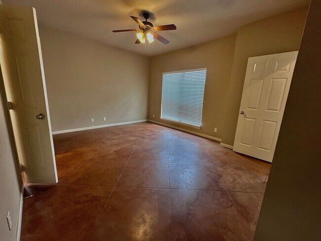 Building Photo - Charming 4/3 House Near Baylor!
