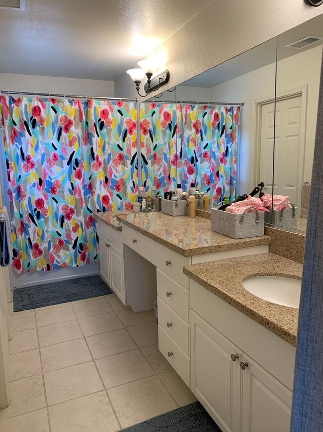 Building Photo - Furnished Townhouse at Peninsula at Hawaii...