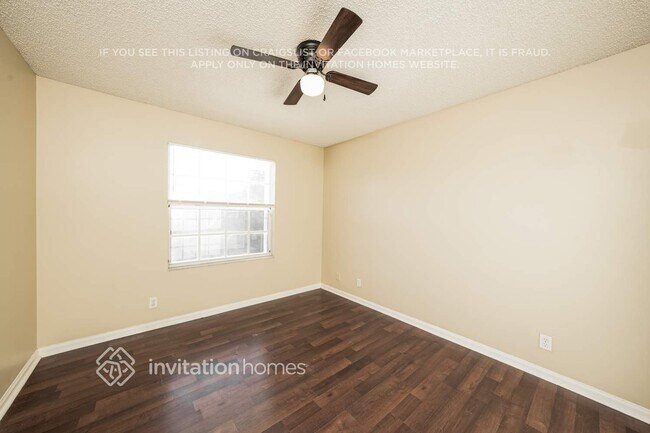Building Photo - 7901 Lakewood Cove Ct