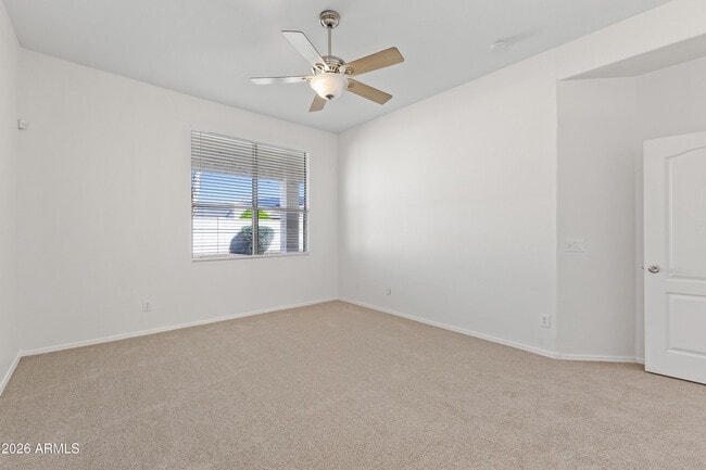 Building Photo - 6586 W Oraibi Dr