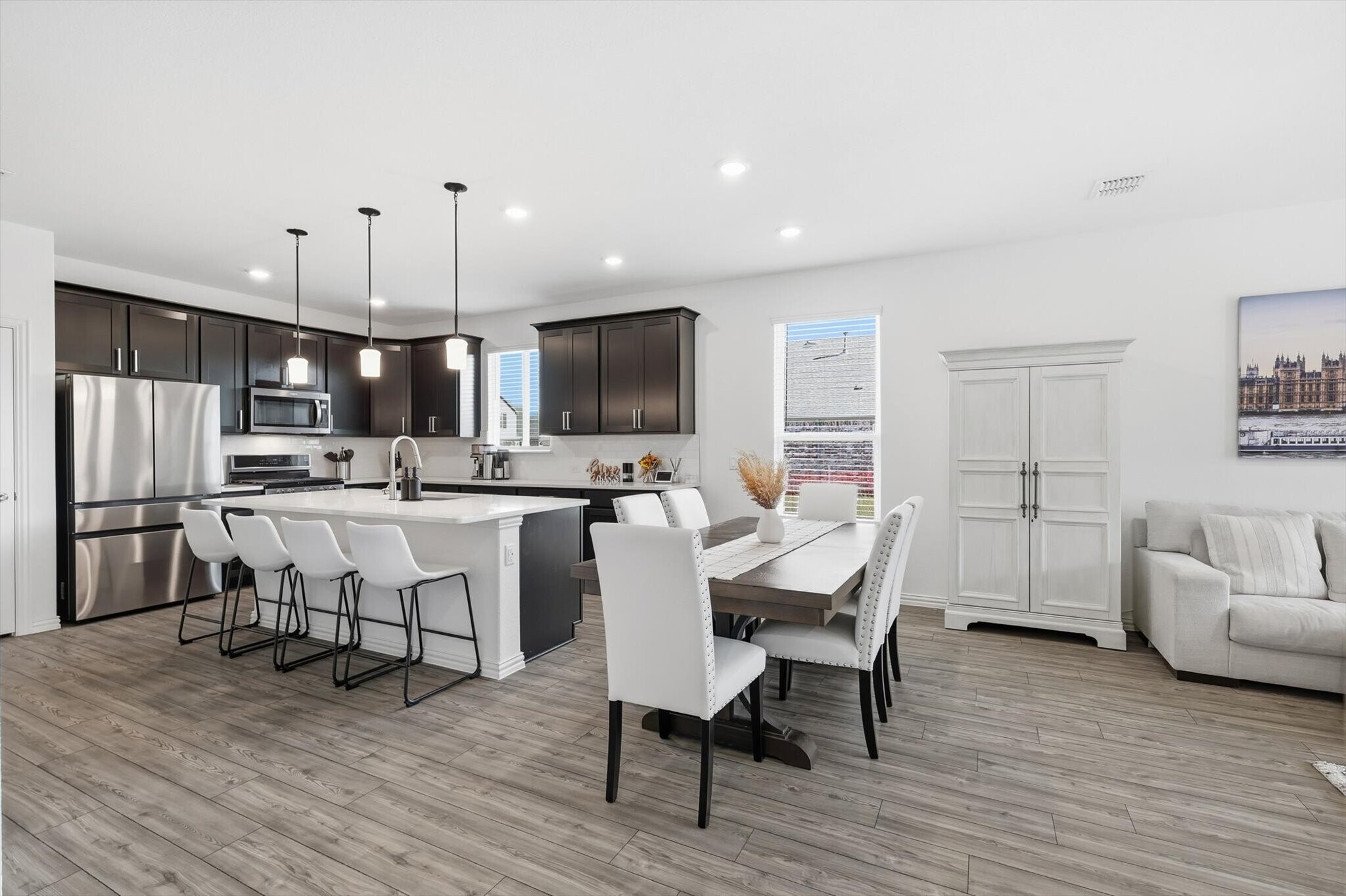 Building Photo - 1008 Elijah Dr