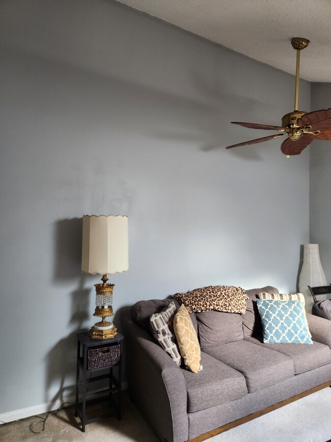 Building Photo - 1637 Carriage House Terrace