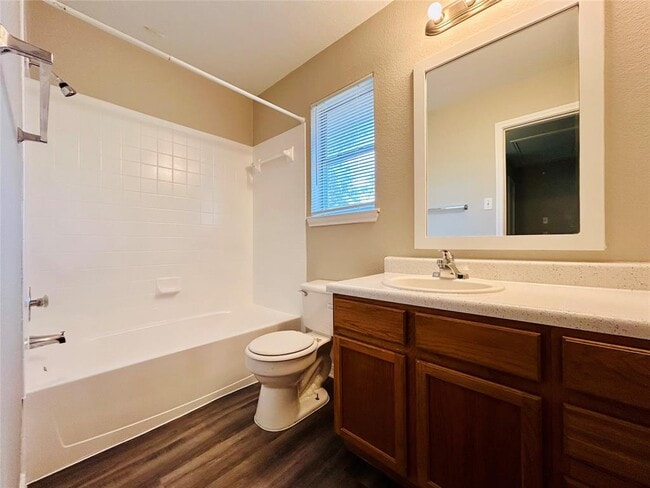 Building Photo - 8511 Apple Carrie Cove