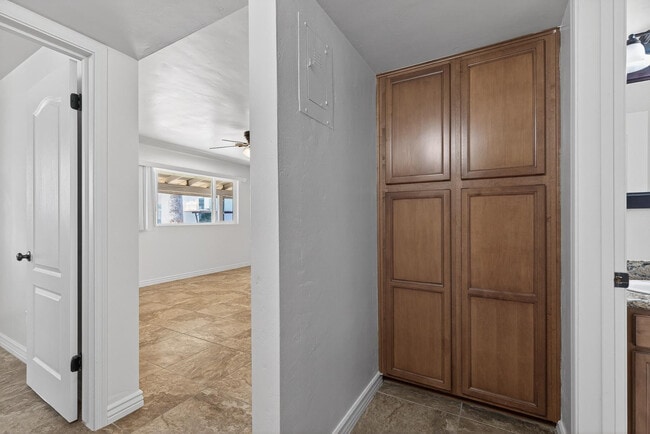 Building Photo - 7802 E Heatherbrae Ave