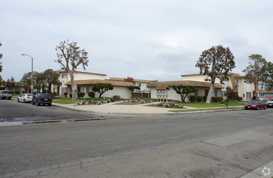 Building Photo - Westerly Shores