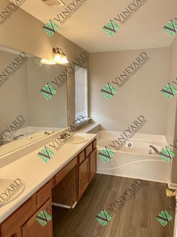 Building Photo - 3325 Chastain Landings Ct