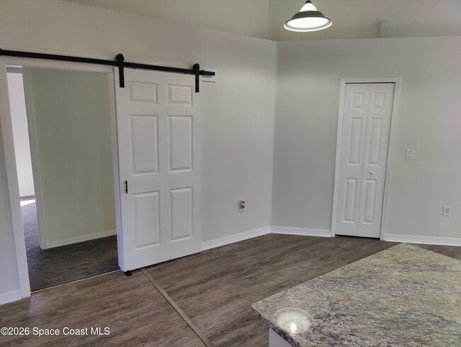 Building Photo - 219 Aladdin St NE