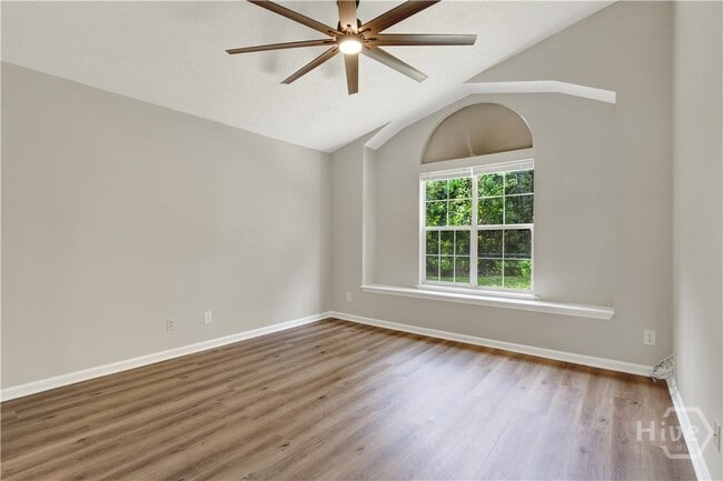 Building Photo - 900 Osprey Dr