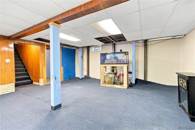 Building Photo - 53 Hartford Rd